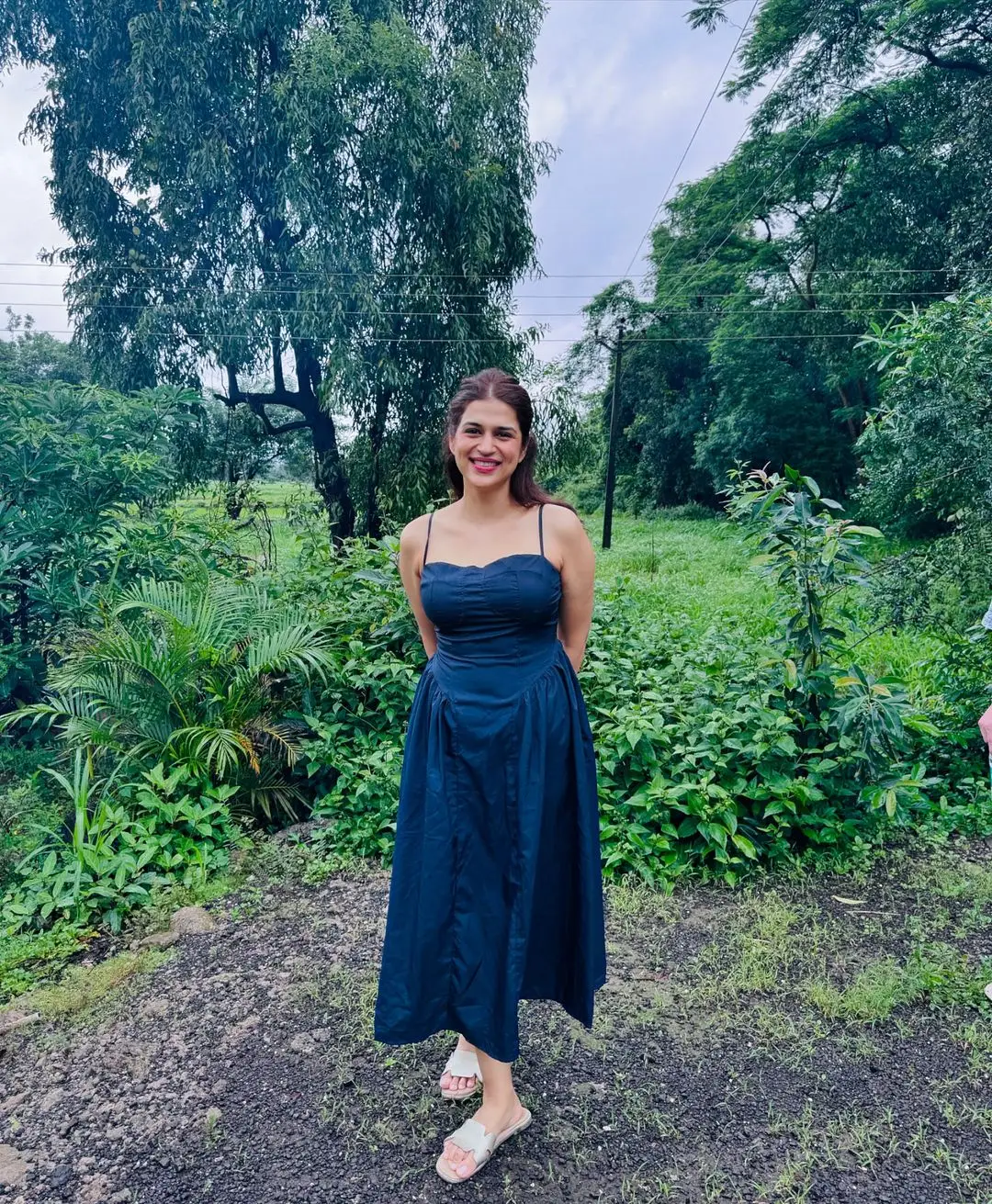 Bollywood Actress Shraddha Das In Beautiful Blue Gown